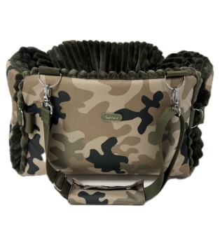 Amilia „Military Style“